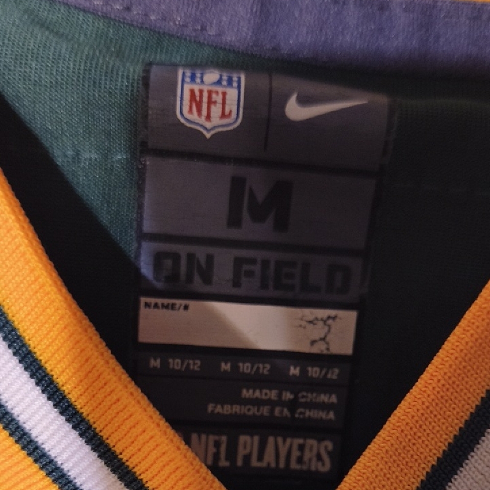 Nike  Green Bay Packers Aaron Rodgers Jersey - Picture 2 of 3